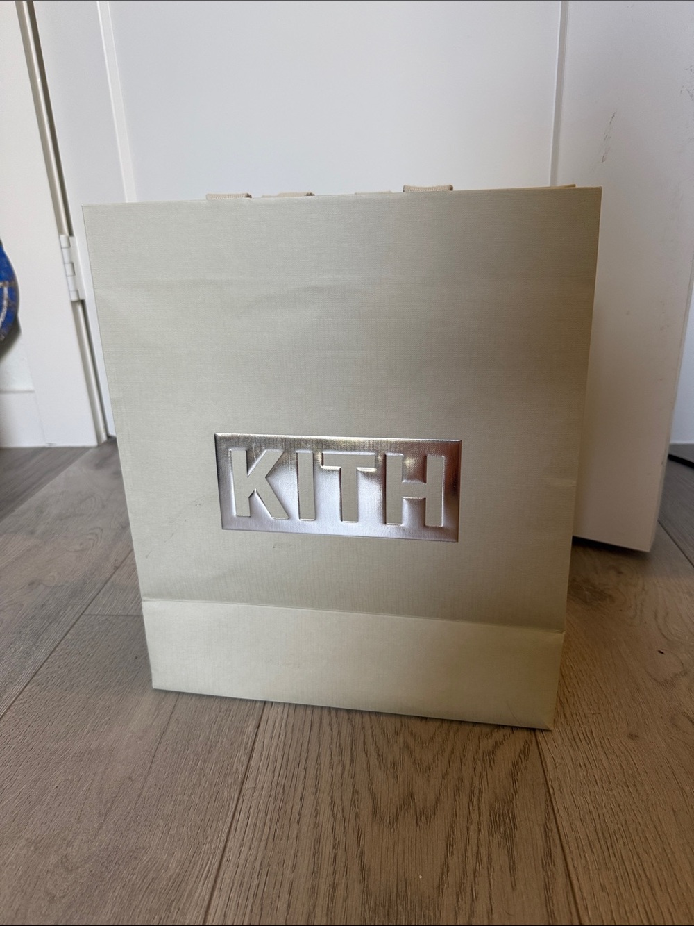 Kith Metallic Logo Gift Bag - Champagne Silver